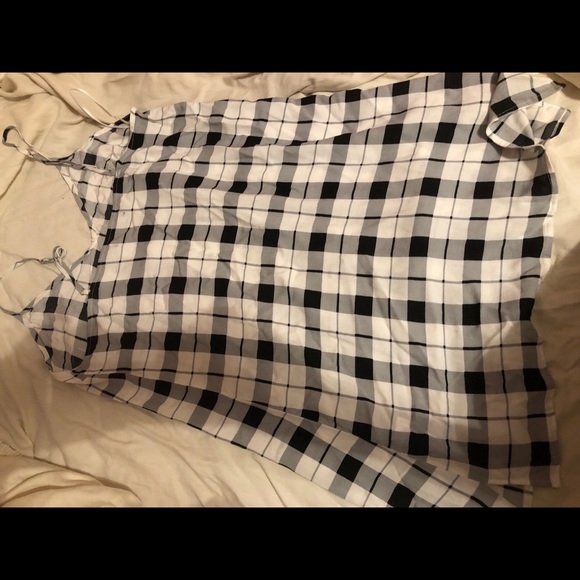 Kendall and Kylie summer dress - Picture 2 of 5